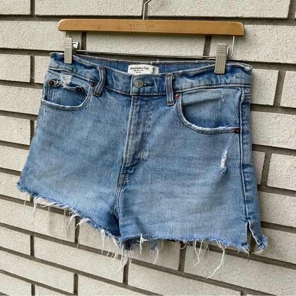 Abercrombie & Fitch The Mom Short High Rise Distressed Denim Cutoff Jean Shorts - Picture 2 of 8